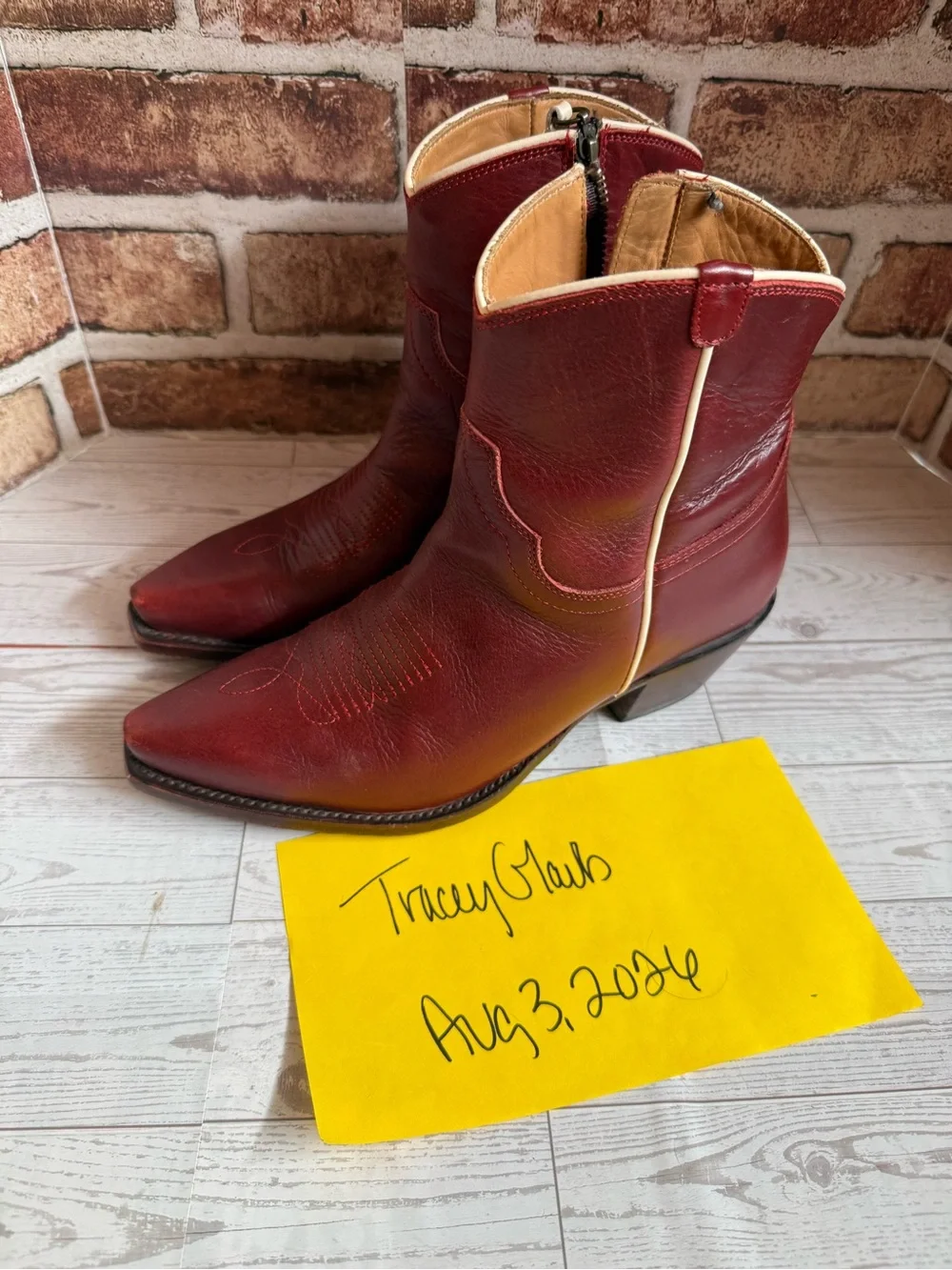 Tecovas scarlett daisy